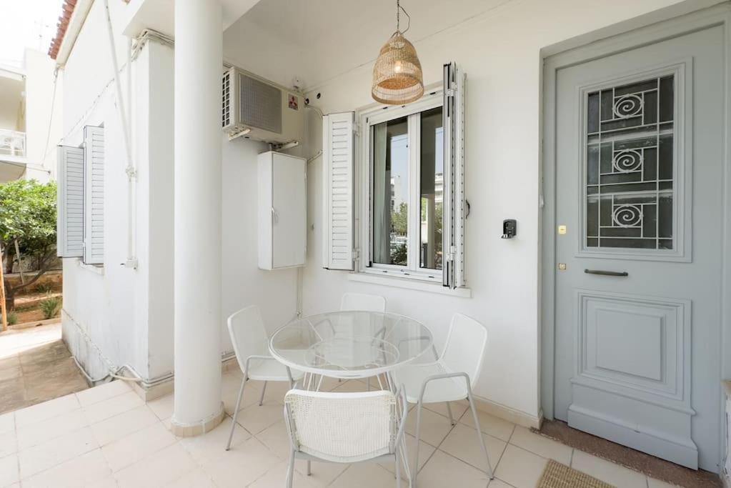 Сasa de vacaciones Bright & Cozy House Near *