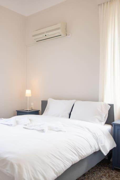 Bright & Cozy House Near Holiday home Athens